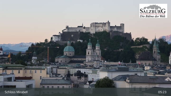 Archived image Webcam Salzburg: Mirabell Palace