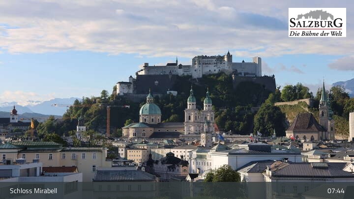 Archived image Webcam Salzburg: Mirabell Palace