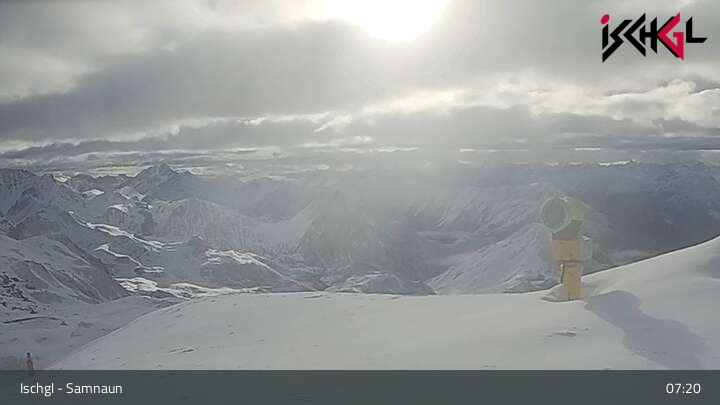 Archived image Webcam Greitspitze (2.872m)
