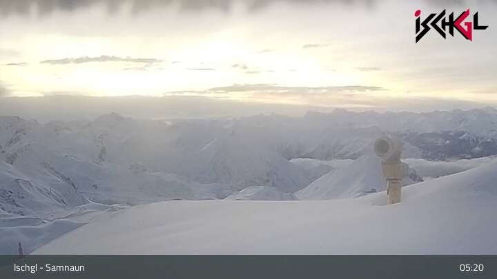 Archived image Webcam Greitspitze (2.872m)
