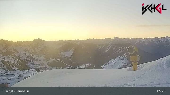 Archived image Webcam Greitspitze (2.872m)