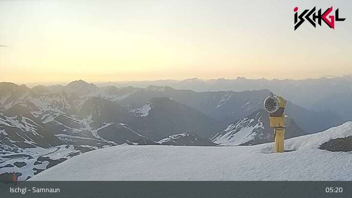 Archived image Webcam Greitspitze (2.872m)