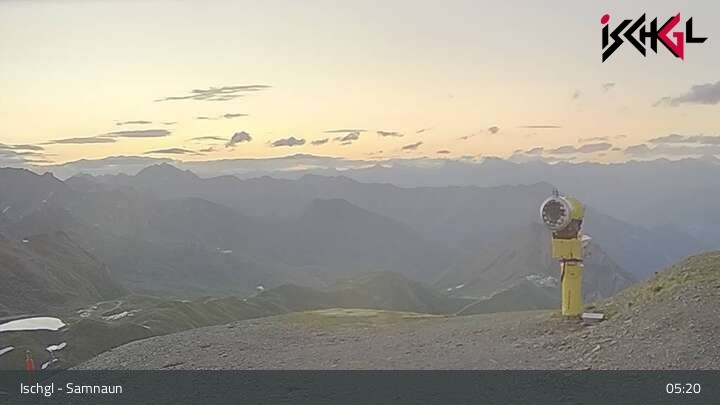 Archived image Webcam Greitspitze (2.872m)