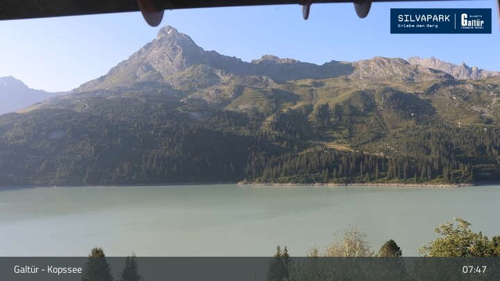Archived image Webcam Lake Kopssee in Galtür