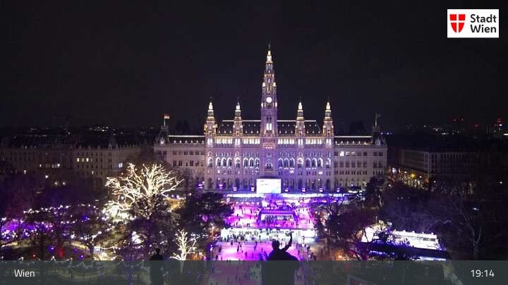 Archived image Webcam Vienna - Burgtheater