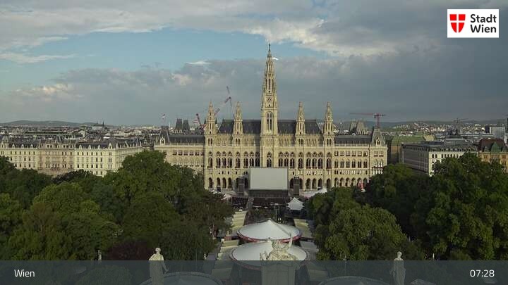Archiv Foto Webcam Wiener Burgtheater