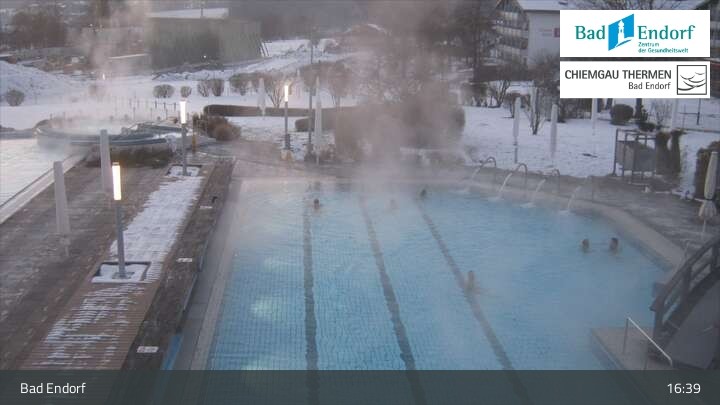 Archiv Foto Webcam Außenbecken: Chiemgau Thermen