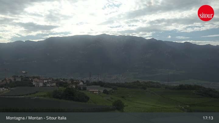 Archiv Foto Webcam Blick auf Montan