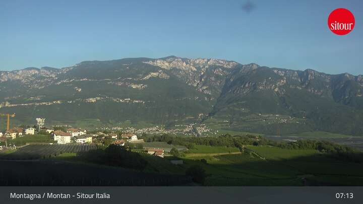 Archived image Webcam View towards Montan