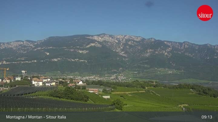 Archived image Webcam View towards Montan
