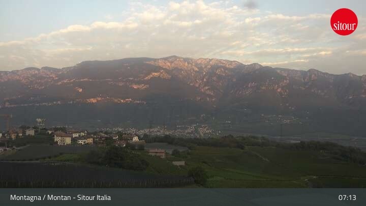 Archiv Foto Webcam Blick auf Montan