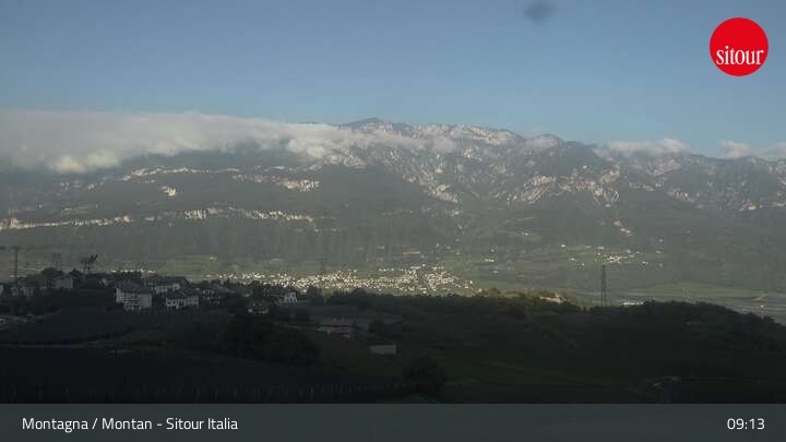 Archived image Webcam View towards Montan