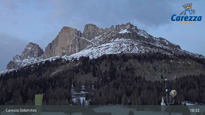 Archiv Foto Webcam Pra di Tori