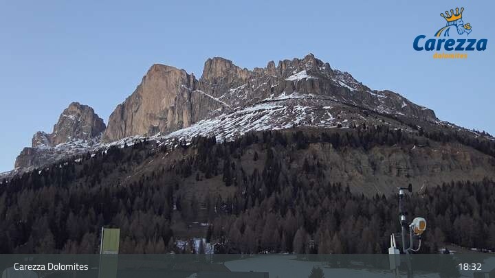 Archiv Foto Webcam Pra di Tori